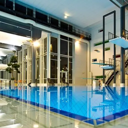 فندق Fritidsparken شين