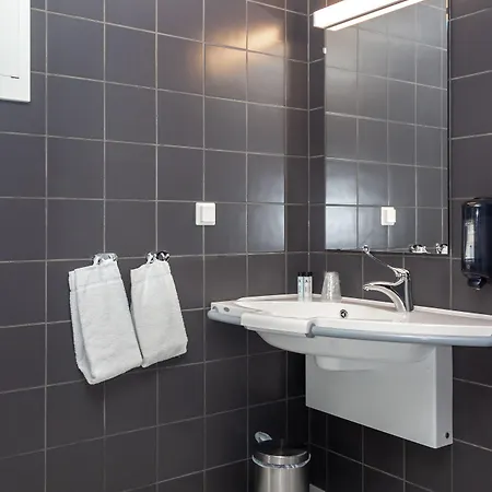 فندق Fritidsparken 3*